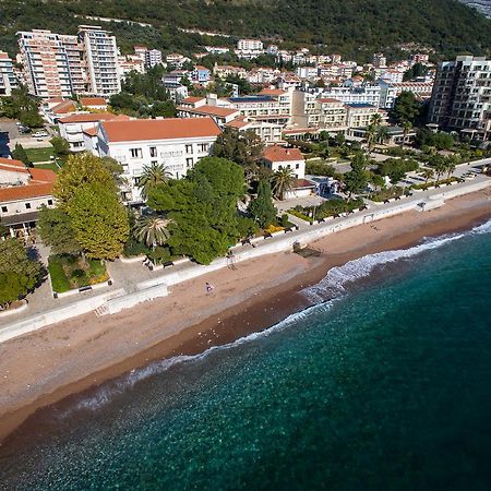 De Lux Apartments Petrovac Exterior photo