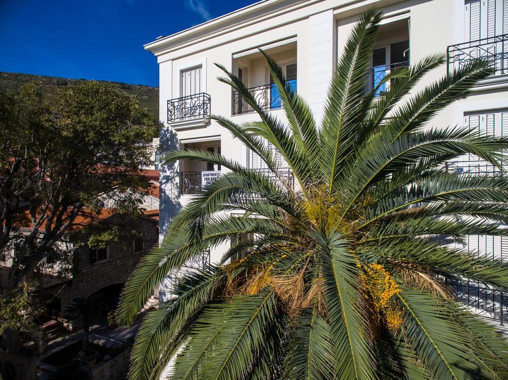 De Lux Apartments Petrovac Exterior photo
