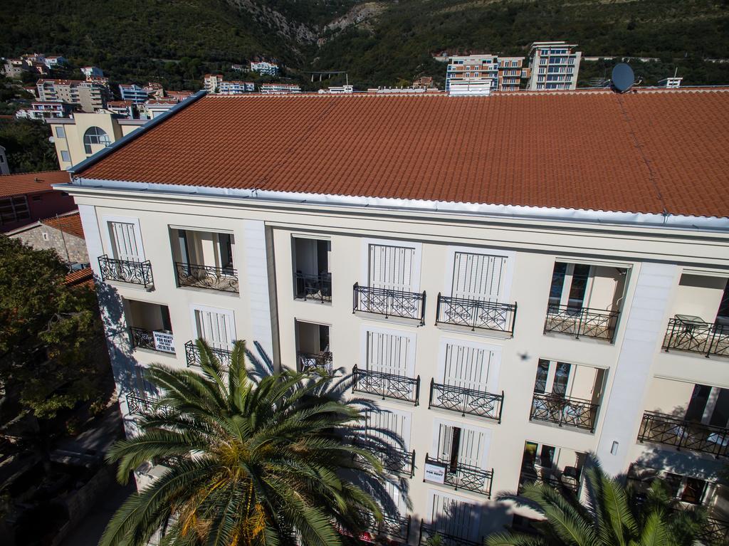 De Lux Apartments Petrovac Exterior photo